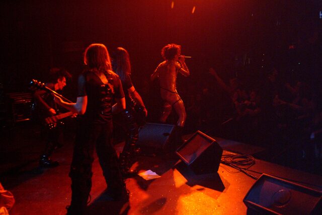 Perpetual Moonshine 2004 — 97